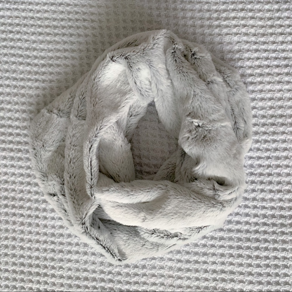 LOFT faux fur infinity scarf